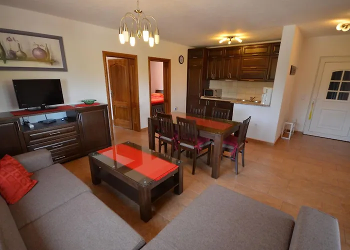 Apartman Komljen 4 By Interhome Vir