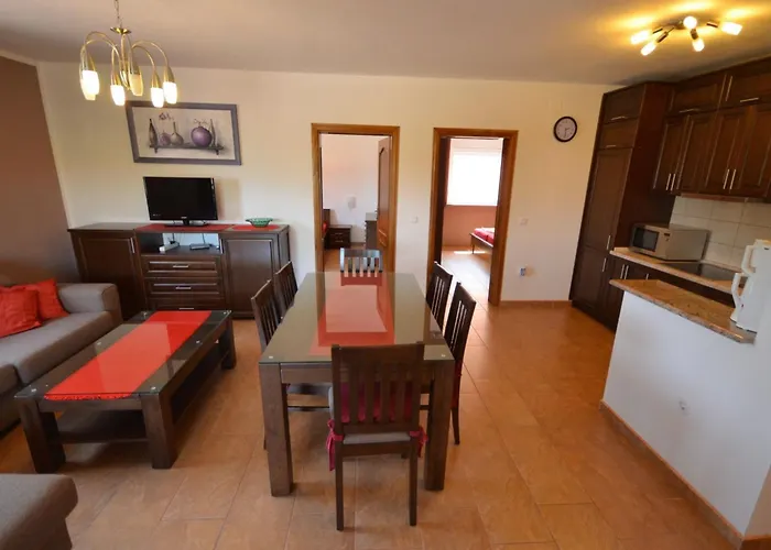 Komljen 4 By Interhome