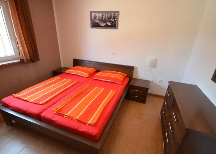 Komljen 4 By Interhome * Vir